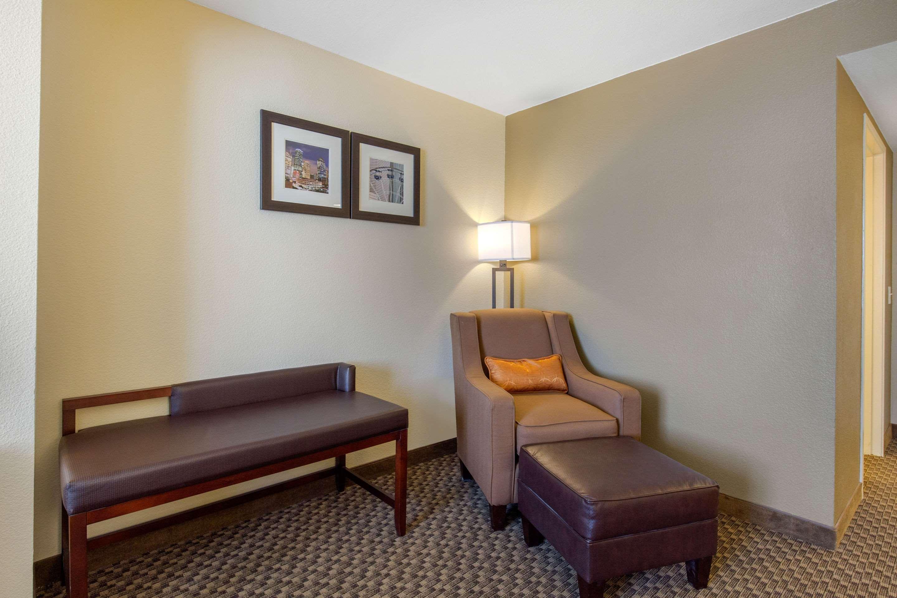 Comfort Inn & Suites Sw Houston Sugarland Esterno foto