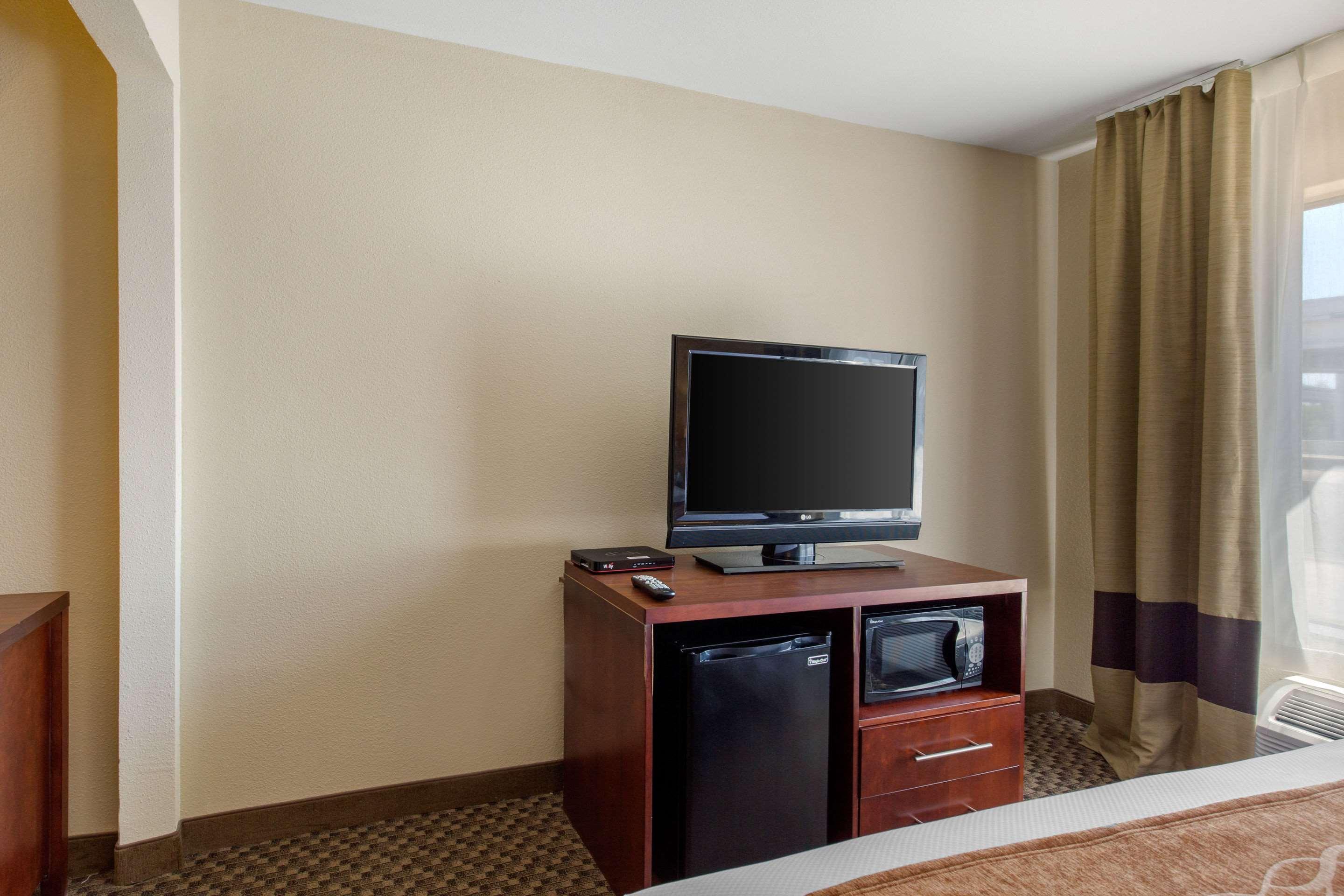 Comfort Inn & Suites Sw Houston Sugarland Esterno foto