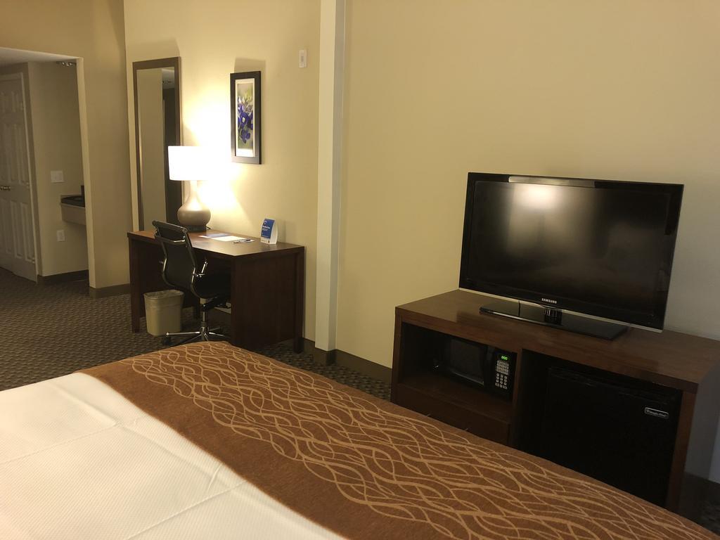 Comfort Inn & Suites Sw Houston Sugarland Esterno foto